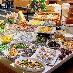 40品目以上の厳選料理の数々！