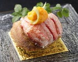宮城で水揚げされた魚介を中心に、四季折々の高級食材を贅沢に味わえる
