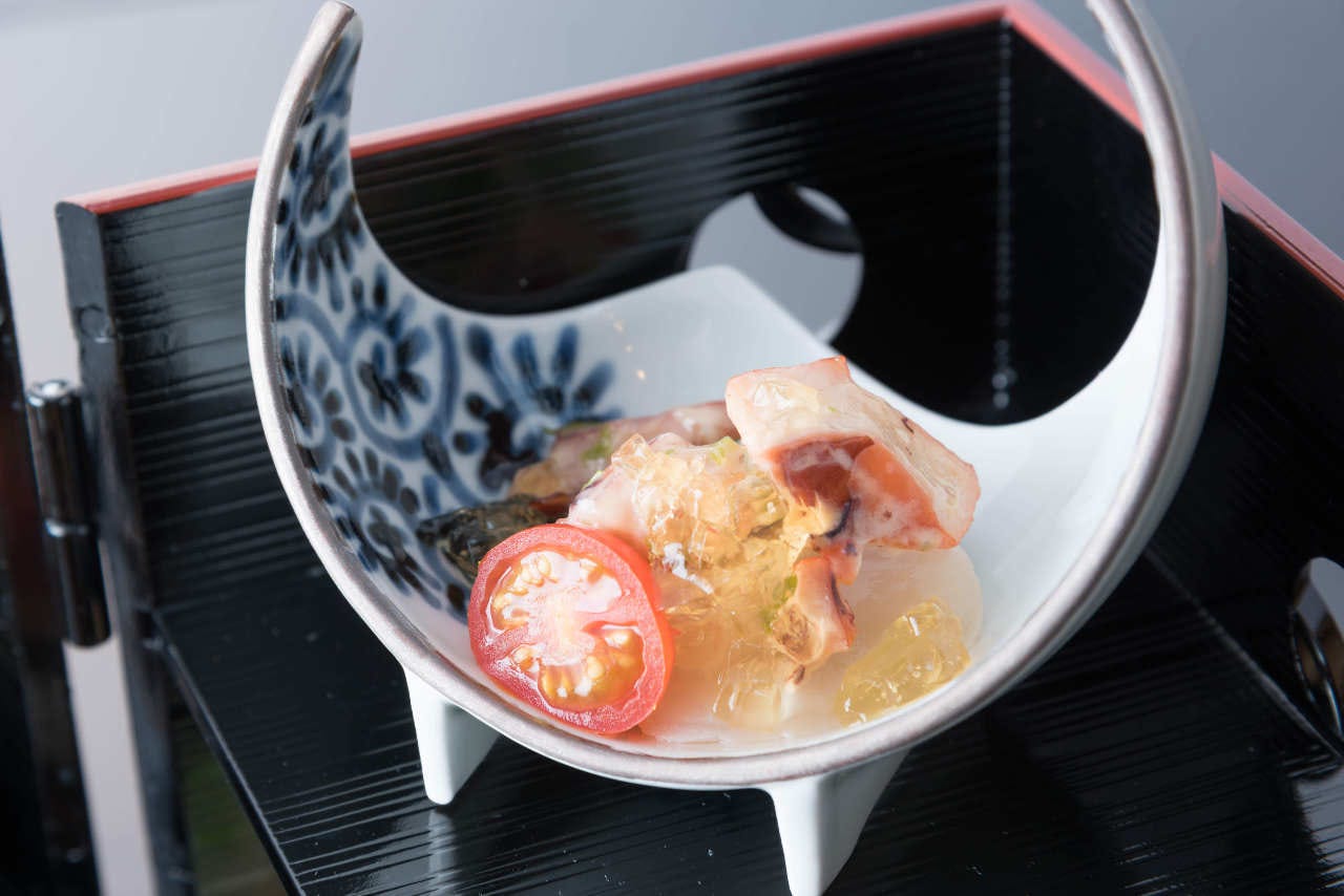 四季の庭園を眺める個室会席 成庵 コース ランチ 平日 土日も可能 花かんざし 和食会席3 850円コース 仙台牛和風シチュー ぐるなび