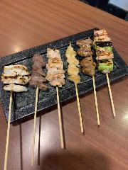 炭火焼き鳥 八
