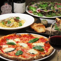 ピザ窯のある多国籍料理店 1scene