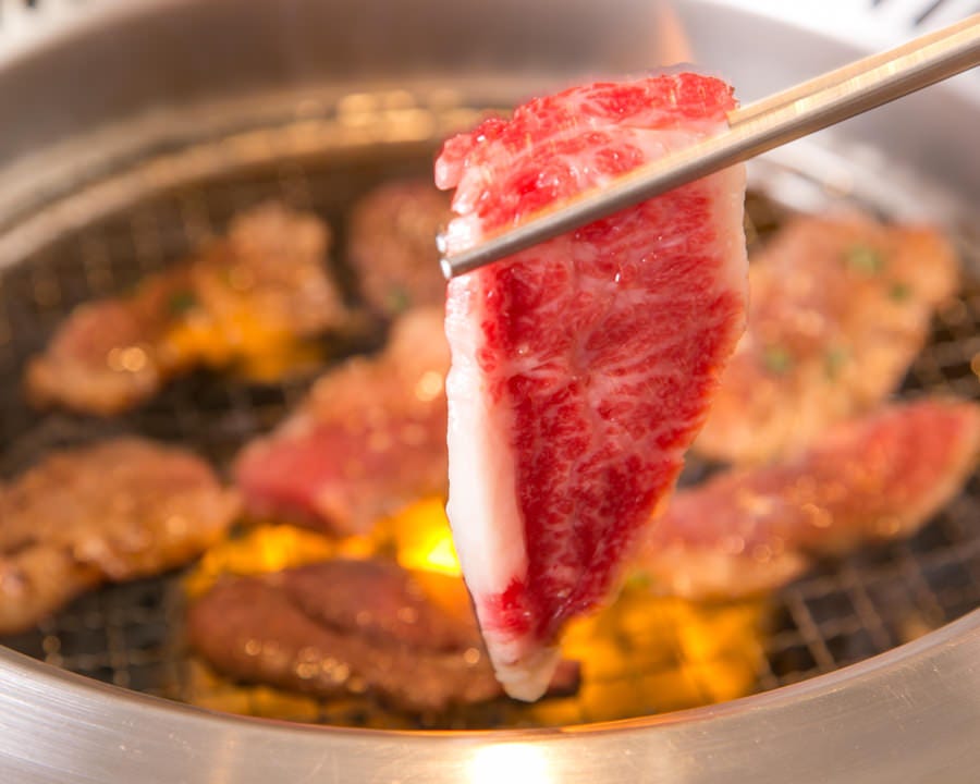 厳選された肉、徹底した品質管理が美味しさの秘訣です！