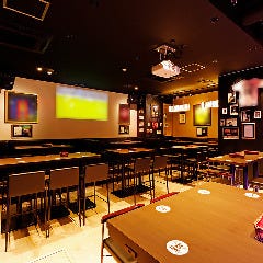 SPORTS BAR ＆ CAFE DINING B ONE ＜ビーワン＞ 