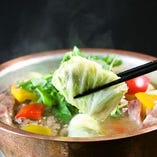 口の中でとろける♪やわらかく煮込んだガリシア栗豚【スペイン北西部】