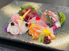 厳選鮮魚５種盛り　￥2500