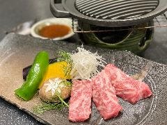 特選黒毛和牛鉄板焼き　￥2750