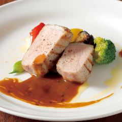 素材を活かした、イタリア伝統のお料理をお楽しみいただけます。