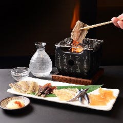 食べたいタイミングで焼いて楽しむ七輪焼きは酒肴にぴったり♪