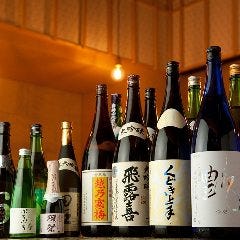 料理長厳選の料理に合った希少地酒を多数ご用意しております◎