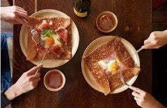 ブレッツカフェ クレープリー 博多店