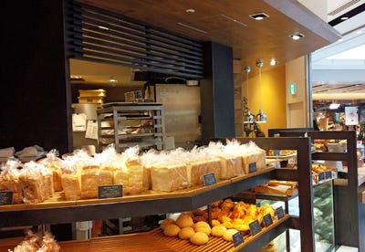 Breadworks エキュート品川 地図 写真 品川 サンドイッチ パン屋 ぐるなび