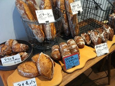 Hanakago ハナカゴ 地図 写真 四条烏丸 烏丸御池 サンドイッチ パン屋 ぐるなび