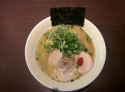 三麺流 武者麺 地図 写真 江坂 ラーメン ぐるなび 三麺流 武者麺 地図 写真 江坂 ラーメン ぐるなび