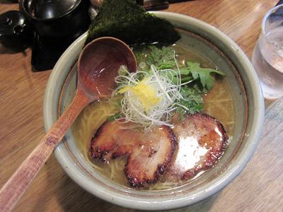 麺屋 あまのじゃく 本店 地図 写真 奈良市 ラーメン ぐるなび