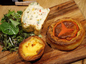  本格エッグタルトに新作登場！話題の卵料理専門店がオープン1周年を記念して羽田空港限定メニューを発売