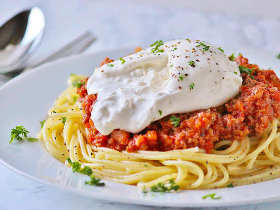 ブッラータのおいしい食べ方おしえます！ ブッラータチーズがもっと美味しくなるレシピ3選