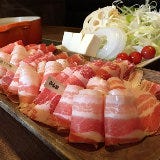 六本木の肉の店を褒めた。【連載】友里征耶が「褒めた」店その３
