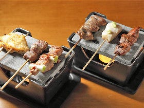 焼鳥が超絶ウマくなる秘密とは!? プリップリの鶏料理とワインを楽しめる「鶏料理専門店」がオープン