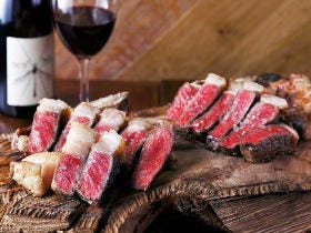 経産牛、いぶさな牛、田村牛まで！ 本当にウマい「肉」が食べられる、東京で話題の肉料理専門店8選