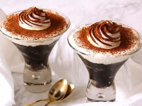 主な材料は3つだけ！火を使わずに作れる「自家製コーヒーゼリー」の簡単レシピが夏のおもてなしにオススメ