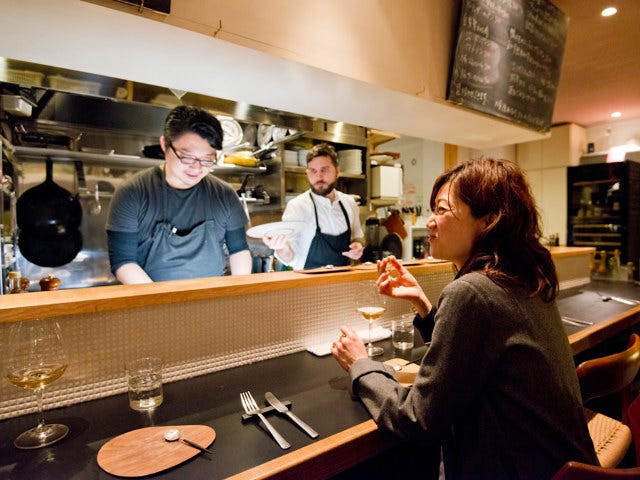 東京から移住のローフード美女が福岡でハマったはしご酒の楽しさ