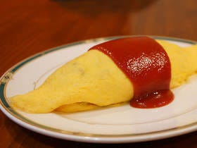 ツウが通い続ける！名店『麻布食堂』の絶品オムライス３種を食べ比べてみた