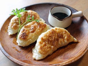 変わり種「餃子」がウマすぎて予約必須！三軒茶屋の『GYOZA SHACK（ギョウザ シャック）』