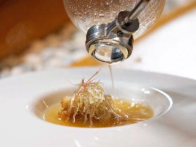 新しい「中華」の世界を体感できる！ 至極のイノベーティブチャイニーズ『エフドトシ』【六本木】