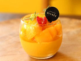 一度は行くべき！ 敏腕シェフのスイーツが味わえる、魅惑のパティスリー『メゾンジブレー』【中央林間】