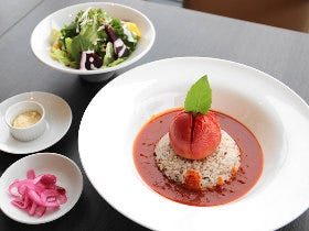 「丸ごとトマトカレー」でデトックス！ 管理栄養士監修の超おいしい、超ヘルシーな「天国のレシピ」