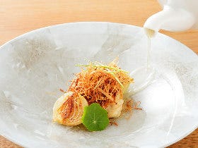 深みとうまみがたっぷり！「出汁」にトコトンこだわった極上の「隠れ家フレンチ」が誕生