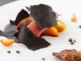 フレンチ業界で早くも話題！　1年限定で若手実力派シェフが腕を振るうレストランが麻布十番に誕生