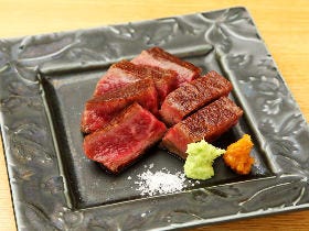 グルメ通必見！ 予約のとれない日本料理店出身シェフが魅せる、新スタイルの鉄板割烹『いわ倉』【神楽坂】