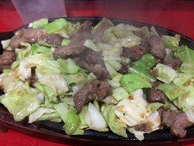 九州最後のソウルフード、鉄板焼肉が東京へ！ 最強の福岡メシの専門店 経堂『大当り』　