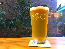  若手クリエイターがよなよな集う！　代々木上原のクリエイティヴなビアバーが今アツい