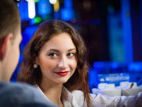 【女性必読】あなたの魅力を3割増しさせる「秘書流・お食事作法」