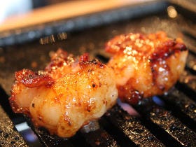 ホルモンのうまみがジュワ～と溢れる！　神泉で人気の焼肉屋『永秀』が待望の2号店をオープン