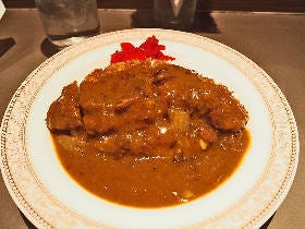 大阪・80年を超える老舗洋食店でしか味わうことのできない2つのカレーライスのこと