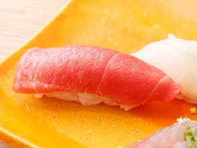 “日本で一番幸せな寿司屋”が銀座に！ 熟練技と細やかな心遣いで愛される『銀座 坂本』