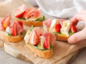 クセになるおいしさ！「イチゴ」×「チーズ」で作る、3ステップの簡単おつまみレシピ3選