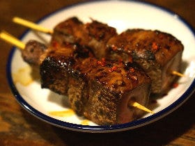 ホルモン、カレー、和の23皿