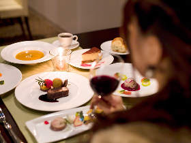 恋多き秘書に学ぶ!!フレンチレストランで「残念な男」認定されないための極意