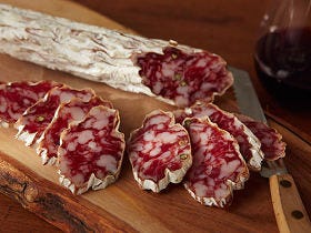 秘書が選んだ極上おつまみ！絶対に喜ばれる、お酒に合う手土産4選