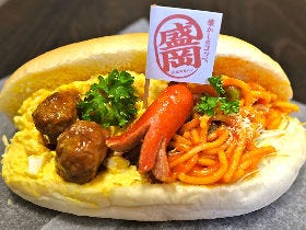 1日に1,000個売れる絶品「コッペパン」！ 行列の絶えない、話題の「コッペパン専門店」がオープン