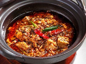 「激辛・中華メシ」で暑さを吹き飛ばせ！ シビれすぎてもう箸がとまらない、東京「激辛・中華料理店」3店