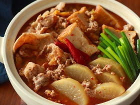 食べ過ぎたあなたの救世主!? 発酵食品を使ったコクうまヘルシー「発酵鍋」レシピ3選