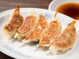 『肉山』がついに餃子専門店をプロデュース！ 肉々しいうまみたっぷり絶品「餃子」にマニアも震えた