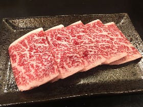バングラデシュ生まれの肉の目利きが、焼肉店『ばぶ』をオープン！ 武蔵小山『みやこや』の想いを継ぐ一軒