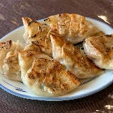 おいしい「餃子」をテイクアウト！ 餃子大好き芸人が本気で選んだ、三軒茶屋周辺の愛され「餃子5選」