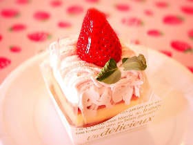 いちごづくしの10日間！「横浜ストロベリーフェスティバル2017」で限定いちごスイーツを食べ尽くそう